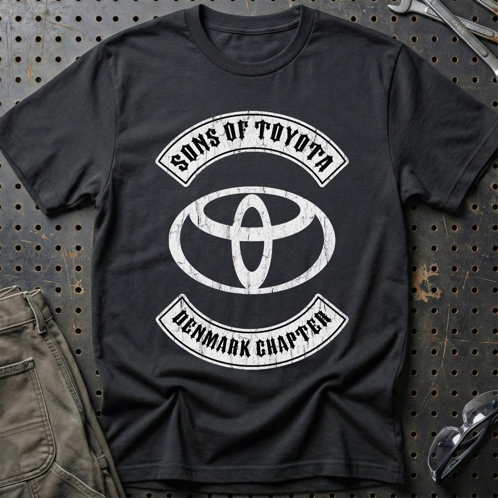 Toyota Sons Of Toyota Denmark Chapter T-Shirt-Beklædning-Toyota-Sort-S-Garage Culture Shop- garage - man cave - merchandise