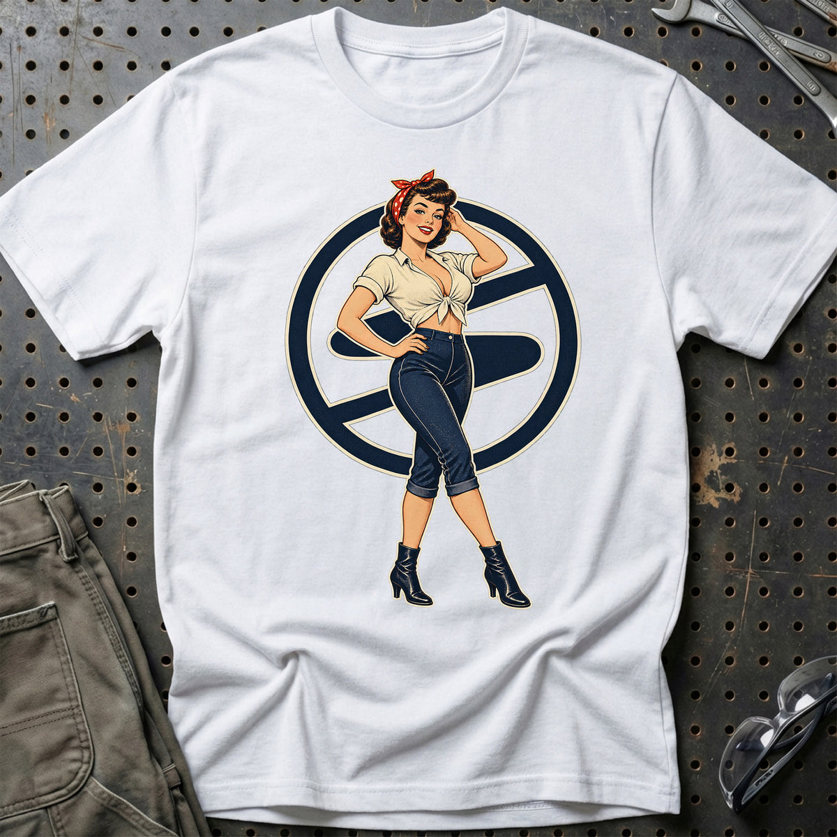 Trabant Retro Pinup T-Shirt-Beklædning-Trabant-Hvid-S-Garage Culture Shop- garage - man cave - merchandise