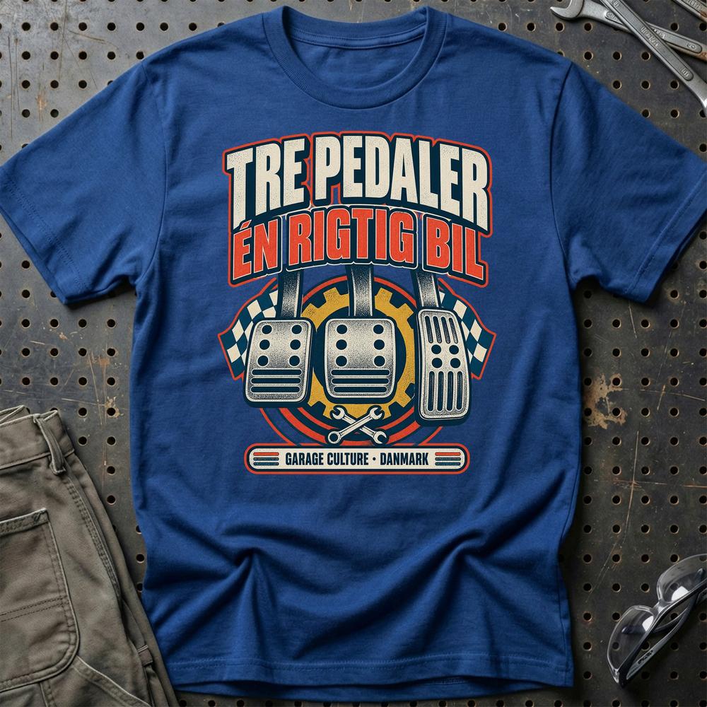
Produktbillede af Tre Pedaler – Én Rigtig Bil T-Shirt