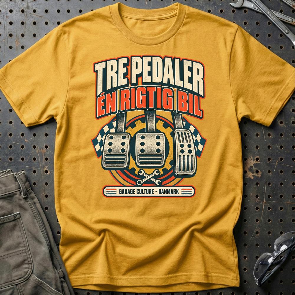 
Produktbillede af Tre Pedaler – Én Rigtig Bil T-Shirt