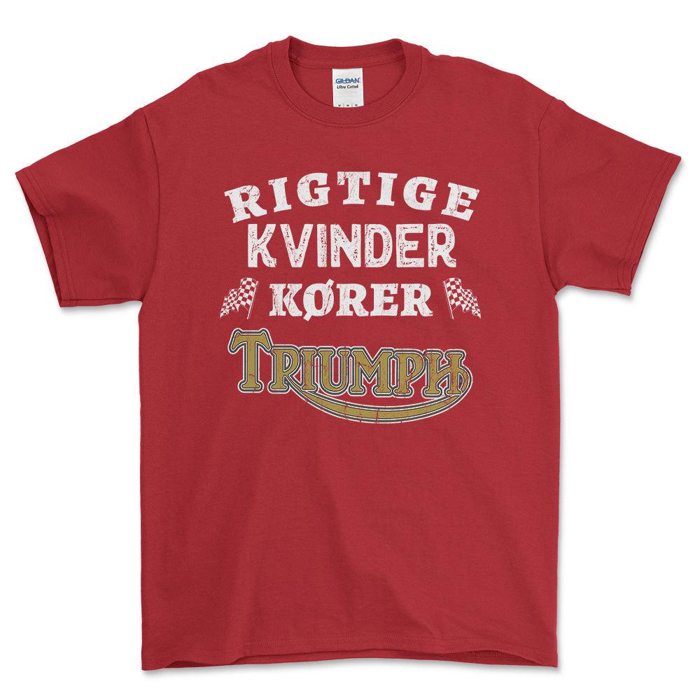 Triumph Rigtige Kvinder Kører - Unisex T-Shirt , Bomuld-Beklædning-Triumph-Rød-S-Forside-Garage Culture Shop- garage - man cave - merchandise