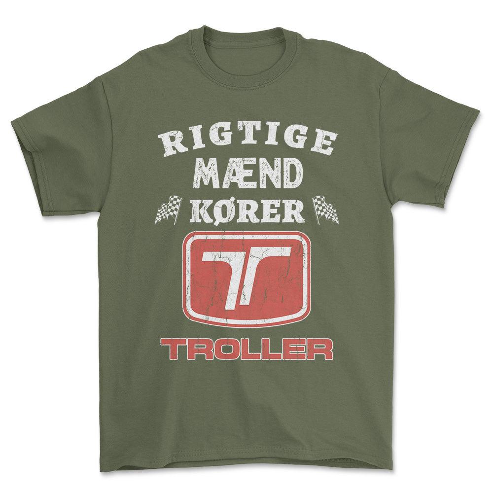 Troller Rigtige Mænd Kører - Unisex T-Shirt , Bomuld-Beklædning-Troller-Grøn Militær-S-Forside-Garage Culture Shop- garage - man cave - merchandise