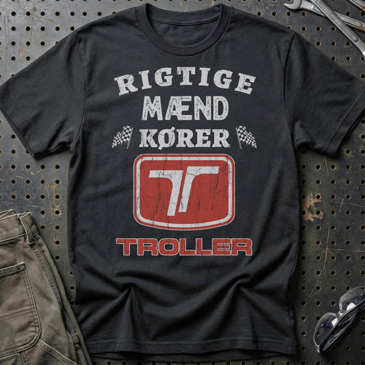 Troller Rigtige Mænd Kører - Unisex T-Shirt , Bomuld-Beklædning-Troller-Sort-S-Garage Culture Shop- garage - man cave - merchandise