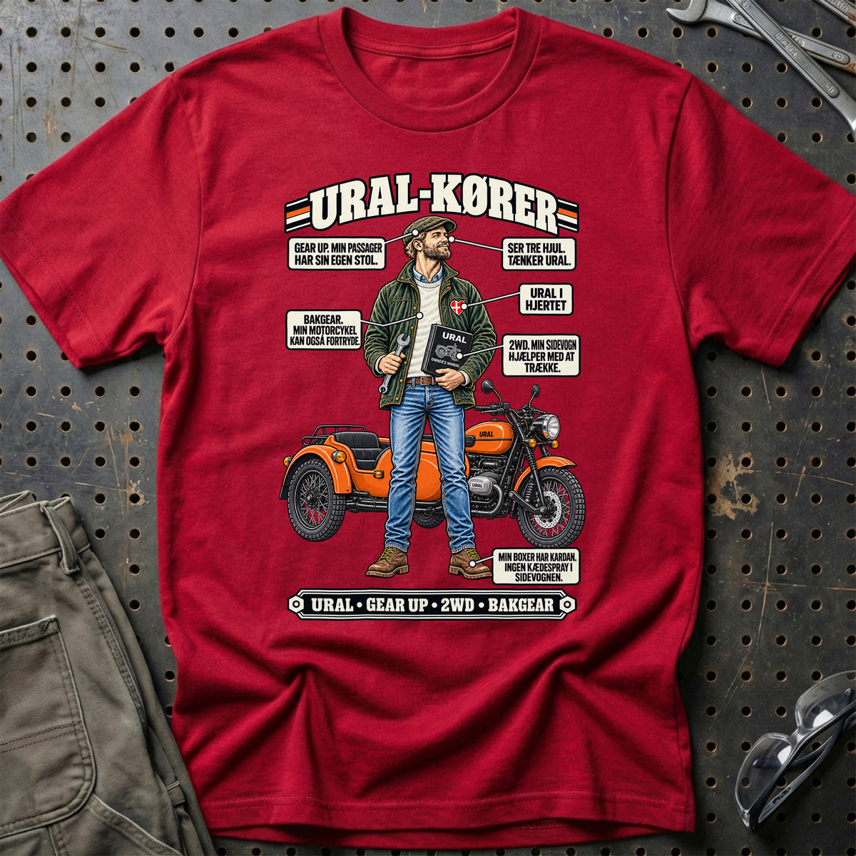 
Ural-Kører T-Shirt – Rød