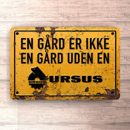 Ursus En Gård Er Ikke En Gård Uden En Ursus Skilte, Musemåtte, Dørmåtte-Skilte-Ursus-Garage Culture Shop- garage - man cave - merchandise