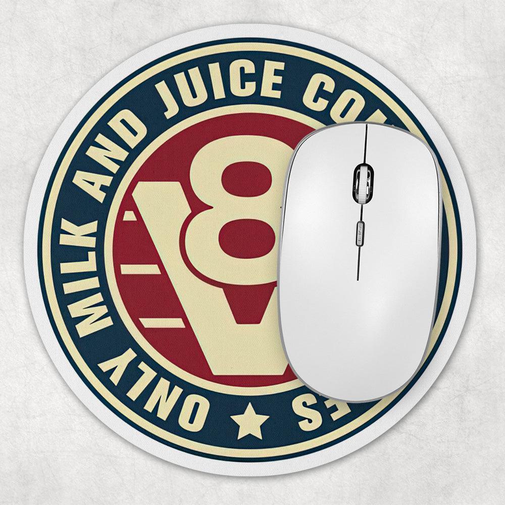 V8 Only Milk And Juice Come In 2 Litres Runde Skilte , Musemåtte Rundt , Kop Underlag, Underlagssæt-Runde Skilte-Funny Garage-Garage Culture Shop- garage - man cave - merchandise