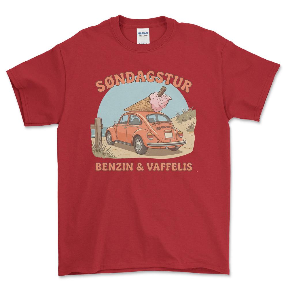 VW Søndagstur - Benzin & Vaffelis T-Shirt-Beklædning-VW-Rød-S-Garage Culture Shop- garage - man cave - merchandise
