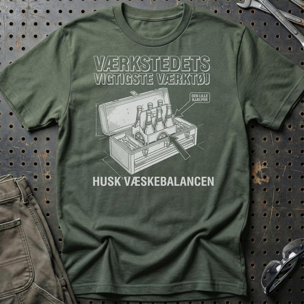 Værkstedets Vigtigste Værktøj T-Shirt-Beklædning-Funny Garage-Grøn Militær-S-Garage Culture Shop- garage - man cave - merchandise