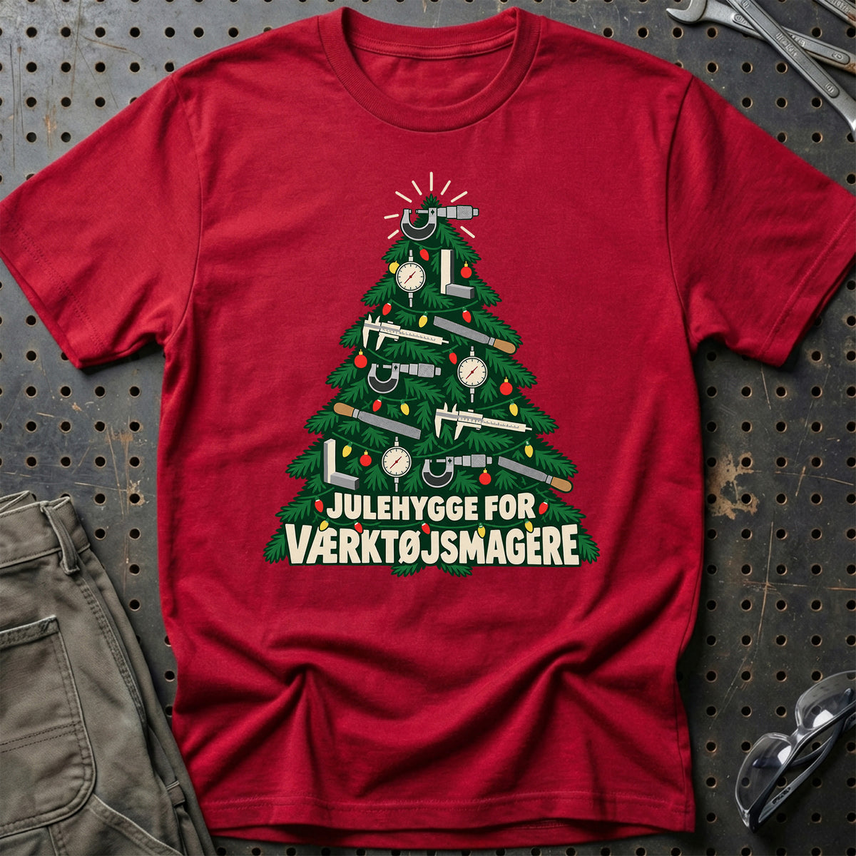 
Værktøjsmager – Julehygge – Unisex T-Shirt – Rød