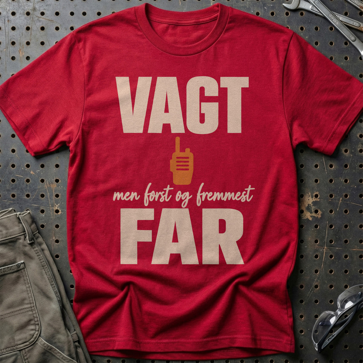 
Produktbillede af Vagt – Men Først Og Fremmest Far T-Shirt