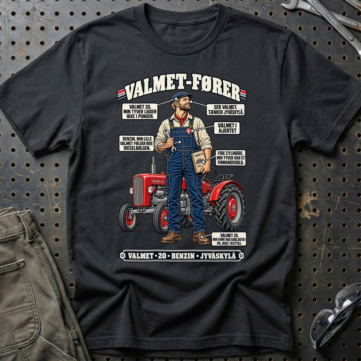 
Valmet-Fører T-Shirt – Sort