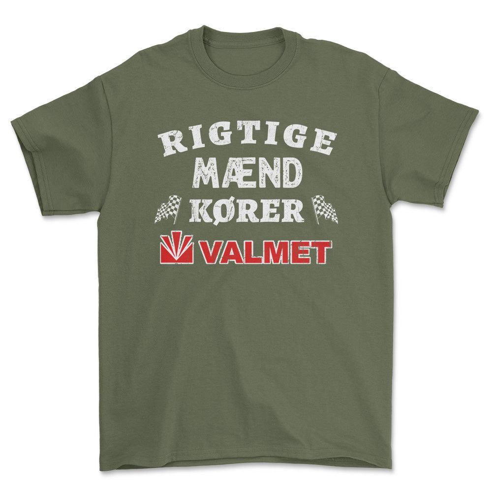 Valmet Rigtige Mænd Kører - Unisex T-Shirt , Bomuld-Beklædning-Valmet-Grøn Militær-S-Forside-Garage Culture Shop- garage - man cave - merchandise