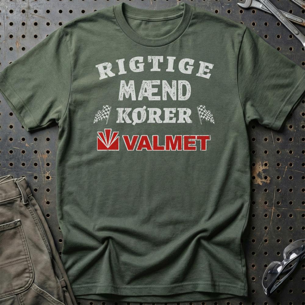 Valmet Rigtige Mænd Kører - Unisex T-Shirt , Bomuld-Beklædning-Valmet-Grøn Militær-S-Garage Culture Shop- garage - man cave - merchandise