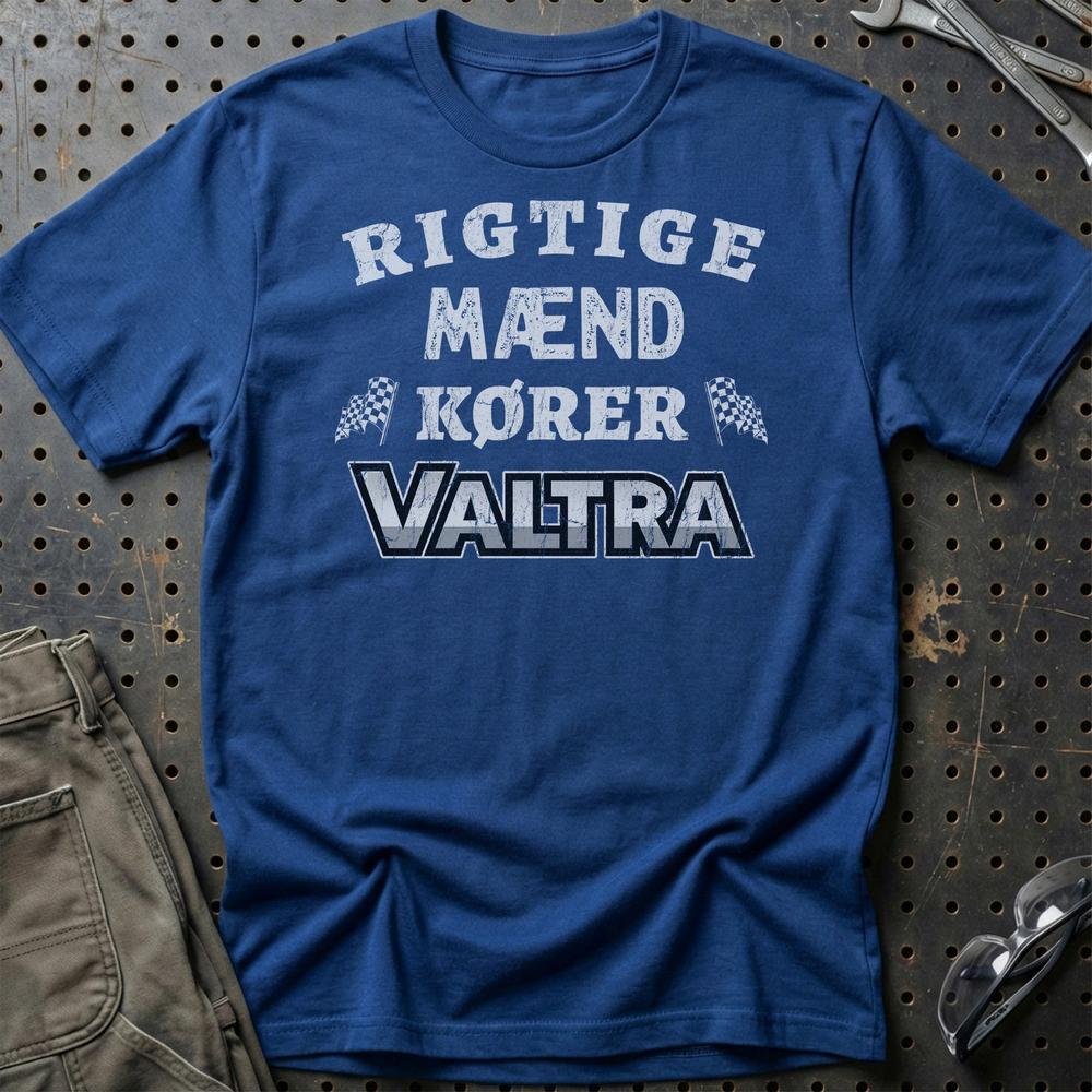 Valtra Rigtige Mænd Kører - Unisex T-Shirt , Bomuld-Beklædning-Valtra-Blå Royal-S-Garage Culture Shop- garage - man cave - merchandise
