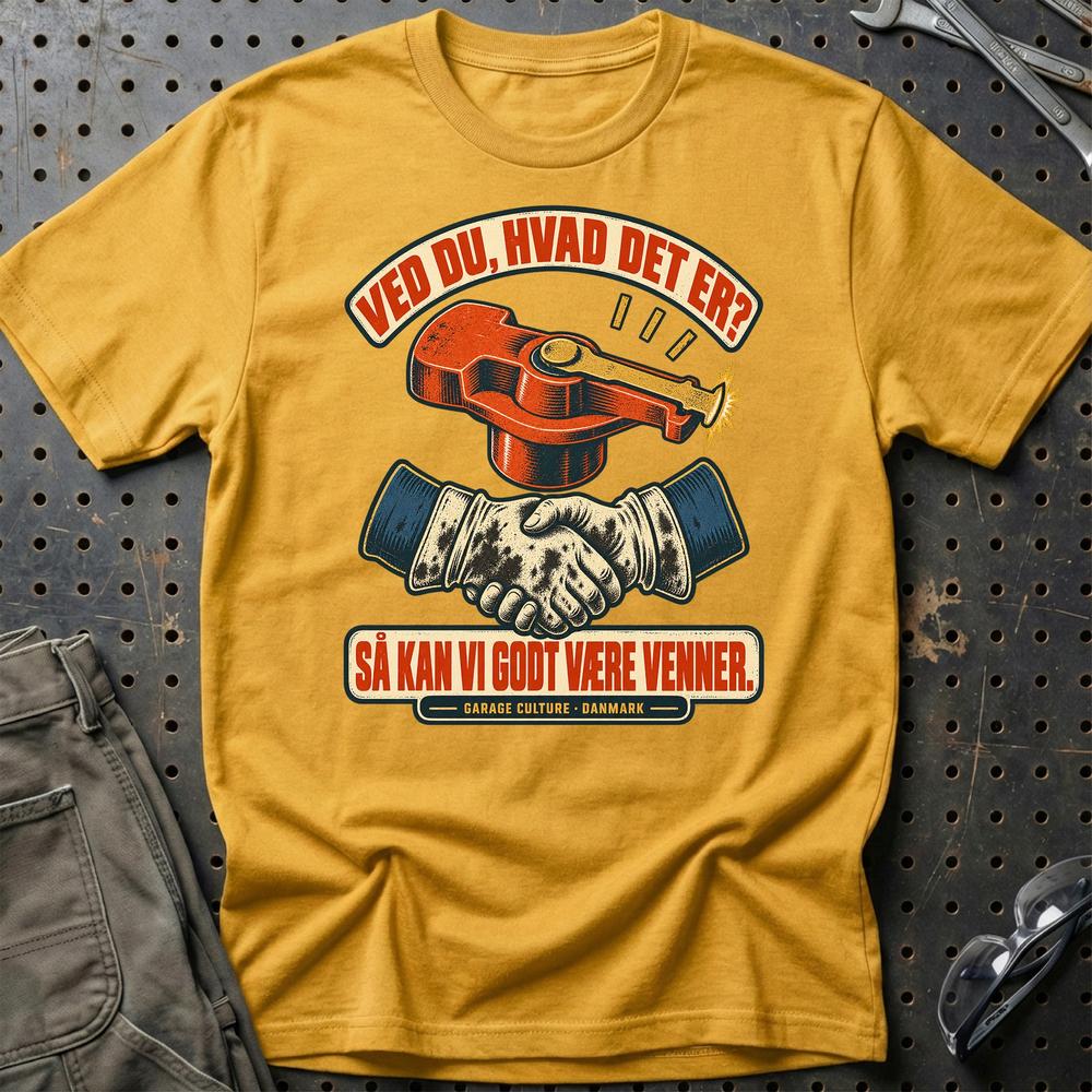 
Produktbillede af Ved Du Hvad Det Er – Så Kan Vi Godt Være Venner T-Shirt