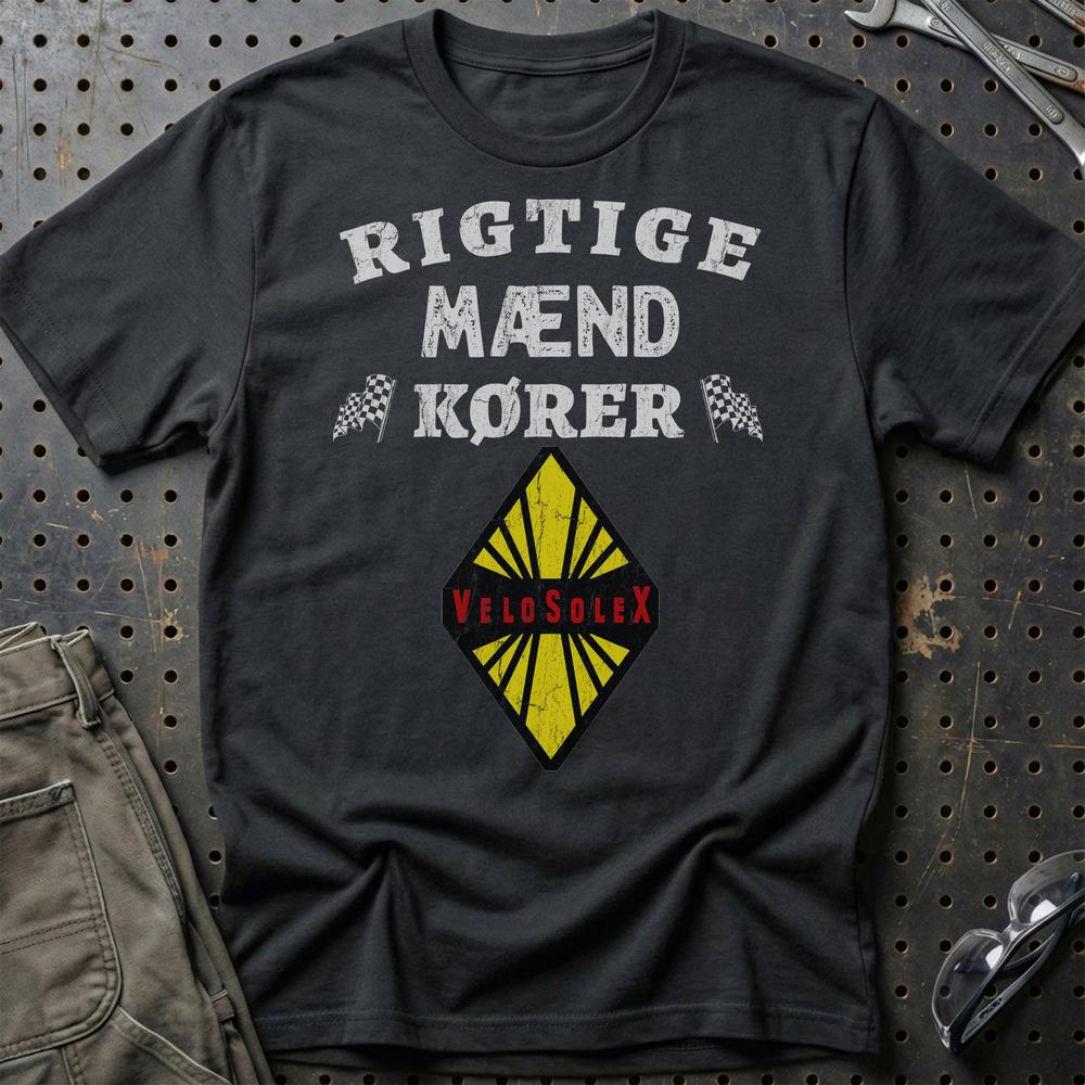Velo Solex Rigtige Mænd Kører - Unisex T-Shirt , Bomuld-Beklædning-Velo Solex-Sort-S-Garage Culture Shop- garage - man cave - merchandise