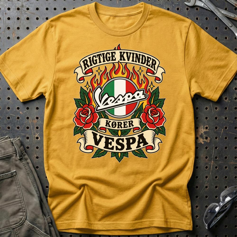 
Produktbillede af Vespa Rigtige Kvinder Kører – Roser og Flammer T-Shirt