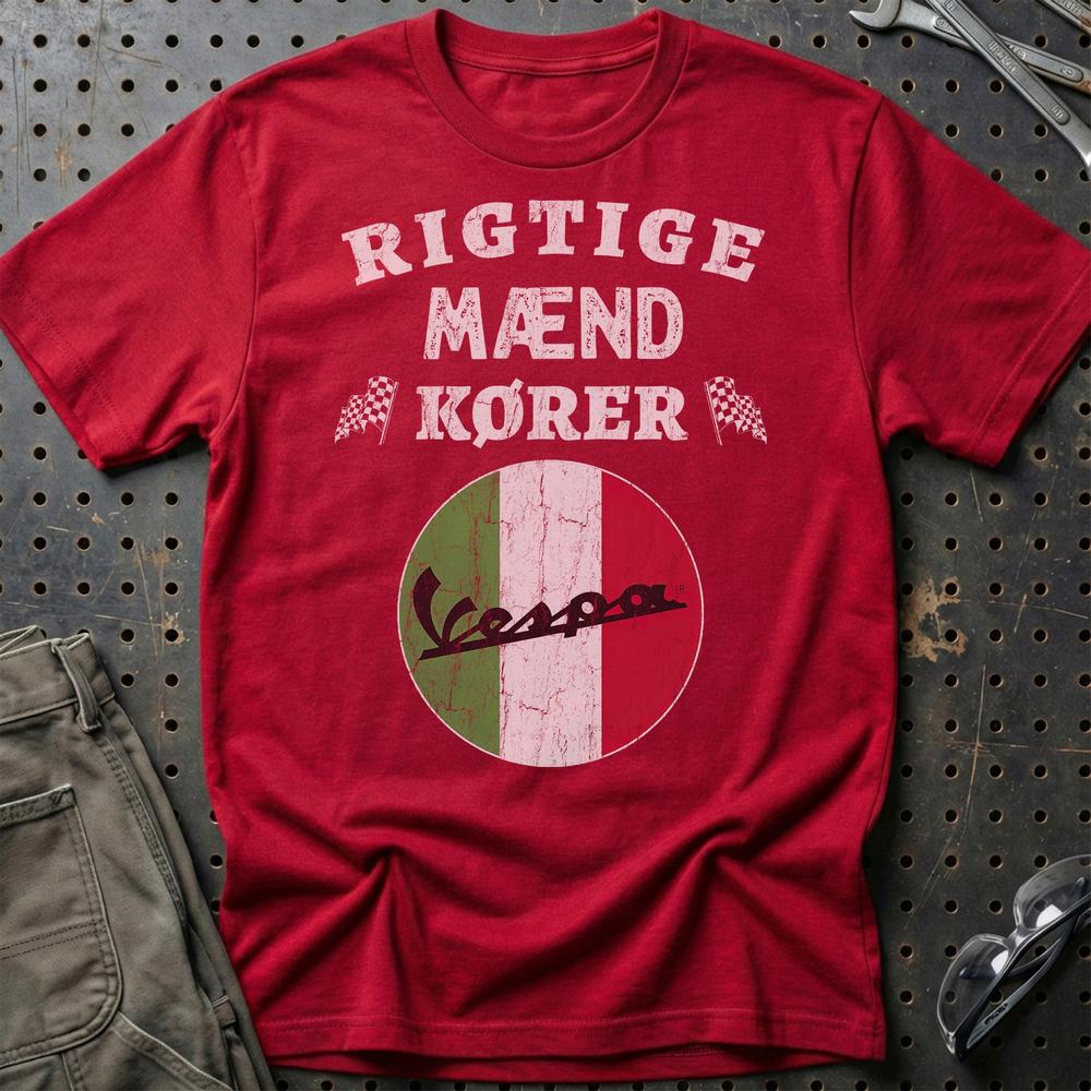 Vespa Rigtige Mænd Kører - Unisex T-Shirt , Bomuld-Beklædning-Vespa-Rød-S-Garage Culture Shop- garage - man cave - merchandise