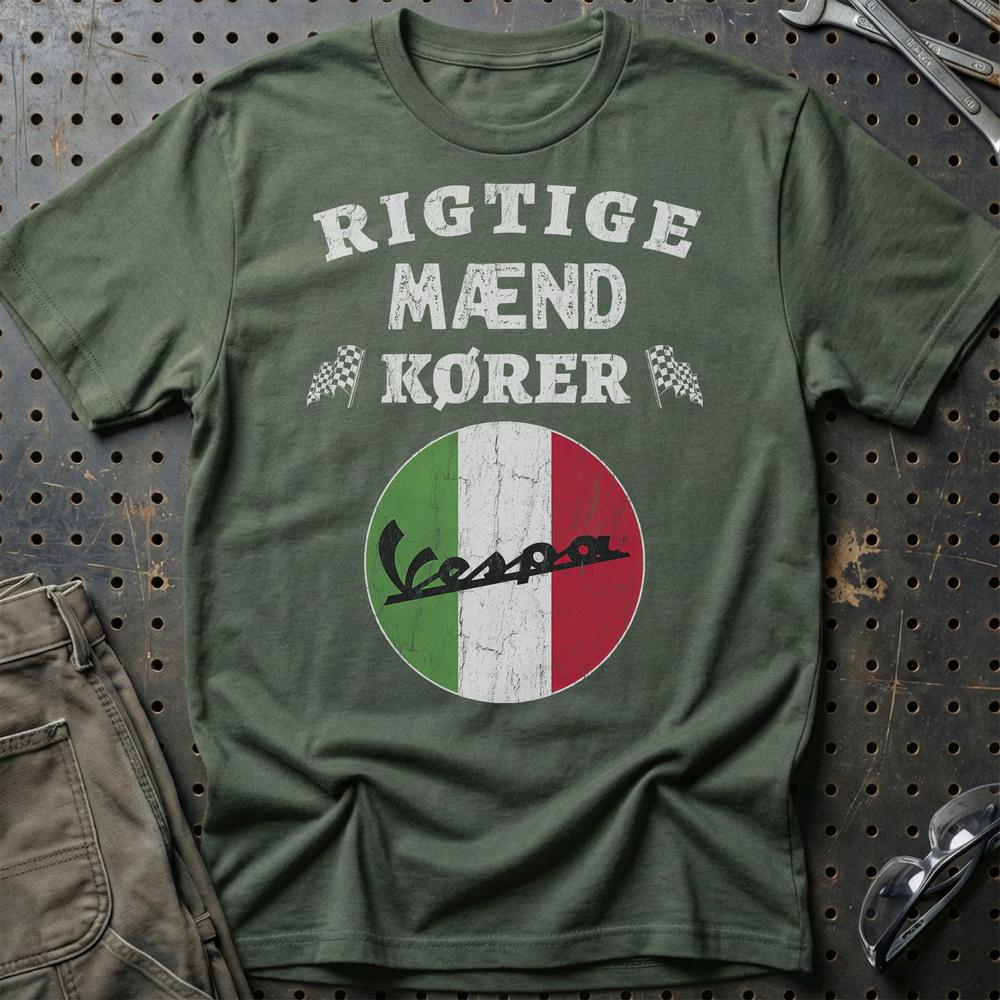 Vespa Rigtige Mænd Kører - Unisex T-Shirt , Bomuld-Beklædning-Vespa-Grøn Militær-S-Garage Culture Shop- garage - man cave - merchandise
