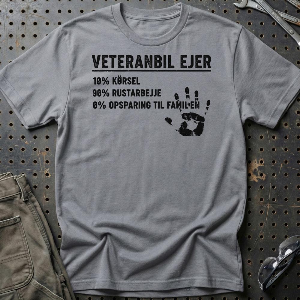Veteranbil Ejer – 10% Kørsel, 90% Rustarbejde - Unisex T-Shirt , Bomuld-Beklædning-Garage Culture-Grå Sport-S-Garage Culture Shop- garage - man cave - merchandise