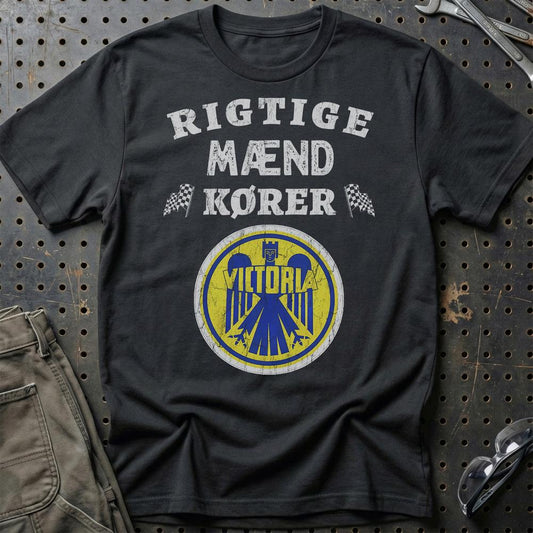 Victoria Rigtige Mænd Kører - Unisex T-Shirt , Bomuld-Beklædning-Victoria-Sort-S-Garage Culture Shop- garage - man cave - merchandise