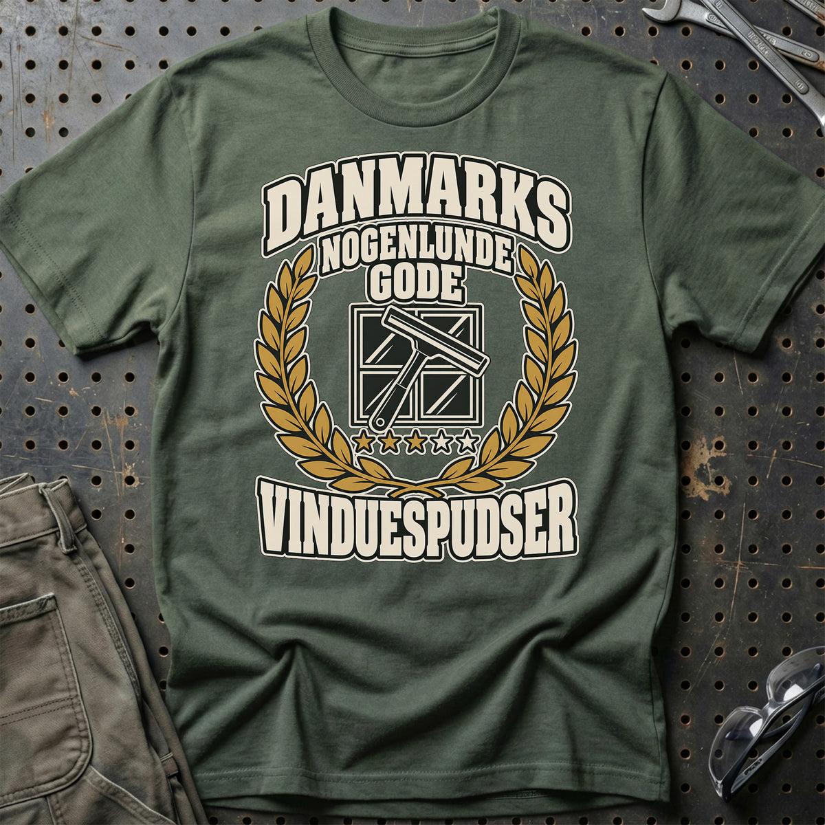 Vinduespudser – Danmarks Nogenlunde Gode T-Shirt – Grøn Militær
