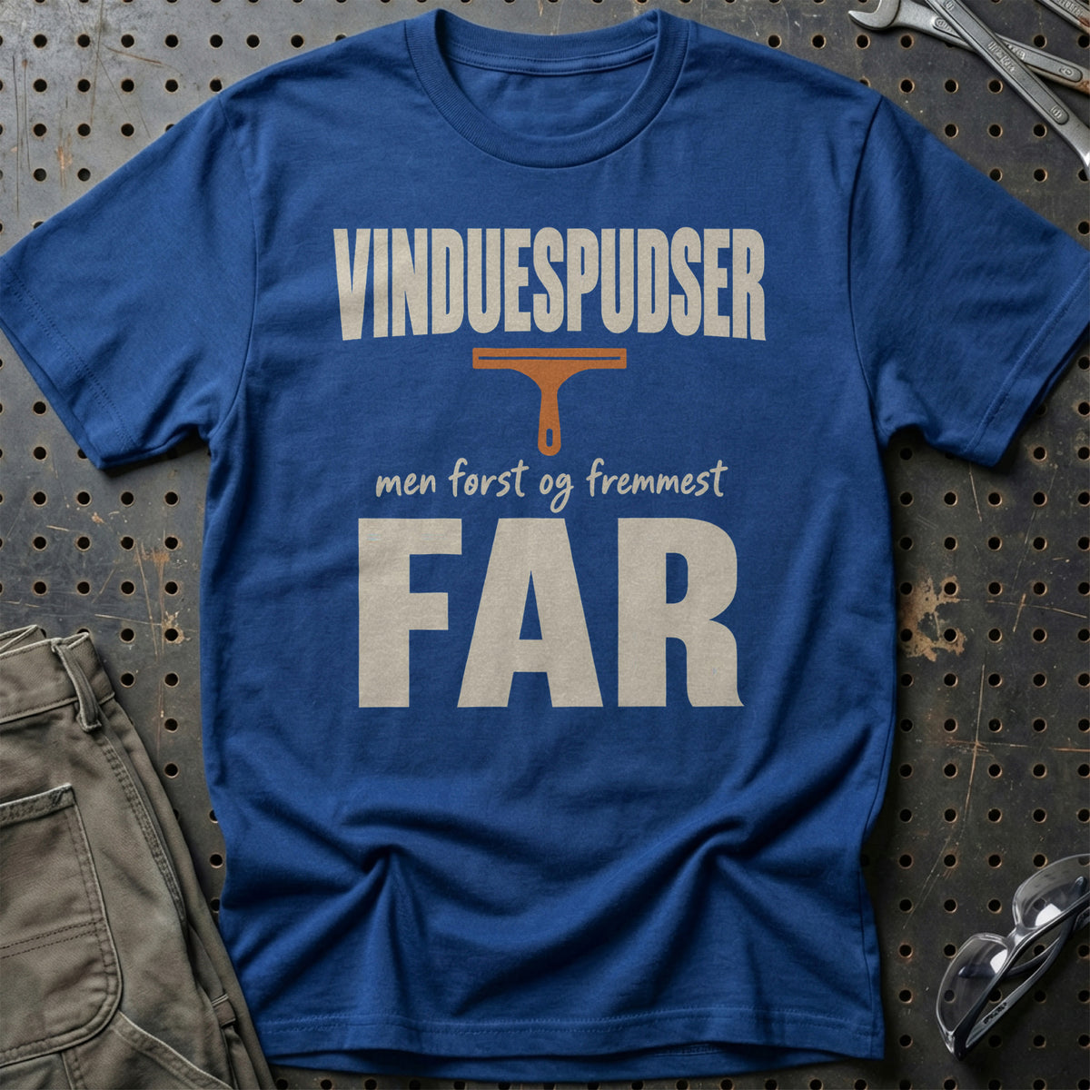 
Produktbillede af Vinduespudser – Men Først Og Fremmest Far T-Shirt