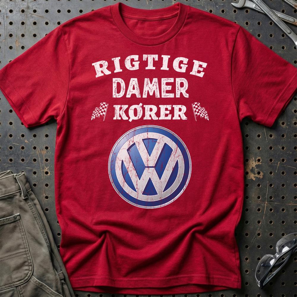 Volkswagen VW Rigtige Damer Kører - Unisex T-Shirt , Bomuld-Beklædning-VW-Rød-S-Garage Culture Shop- garage - man cave - merchandise