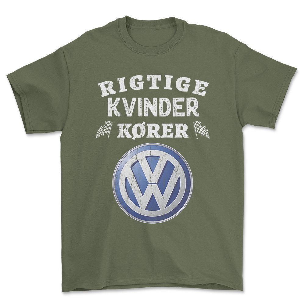 Volkswagen VW Rigtige Kvinder Kører - Unisex T-Shirt , Bomuld-Beklædning-VW-Grøn Militær-S-Forside-Garage Culture Shop- garage - man cave - merchandise