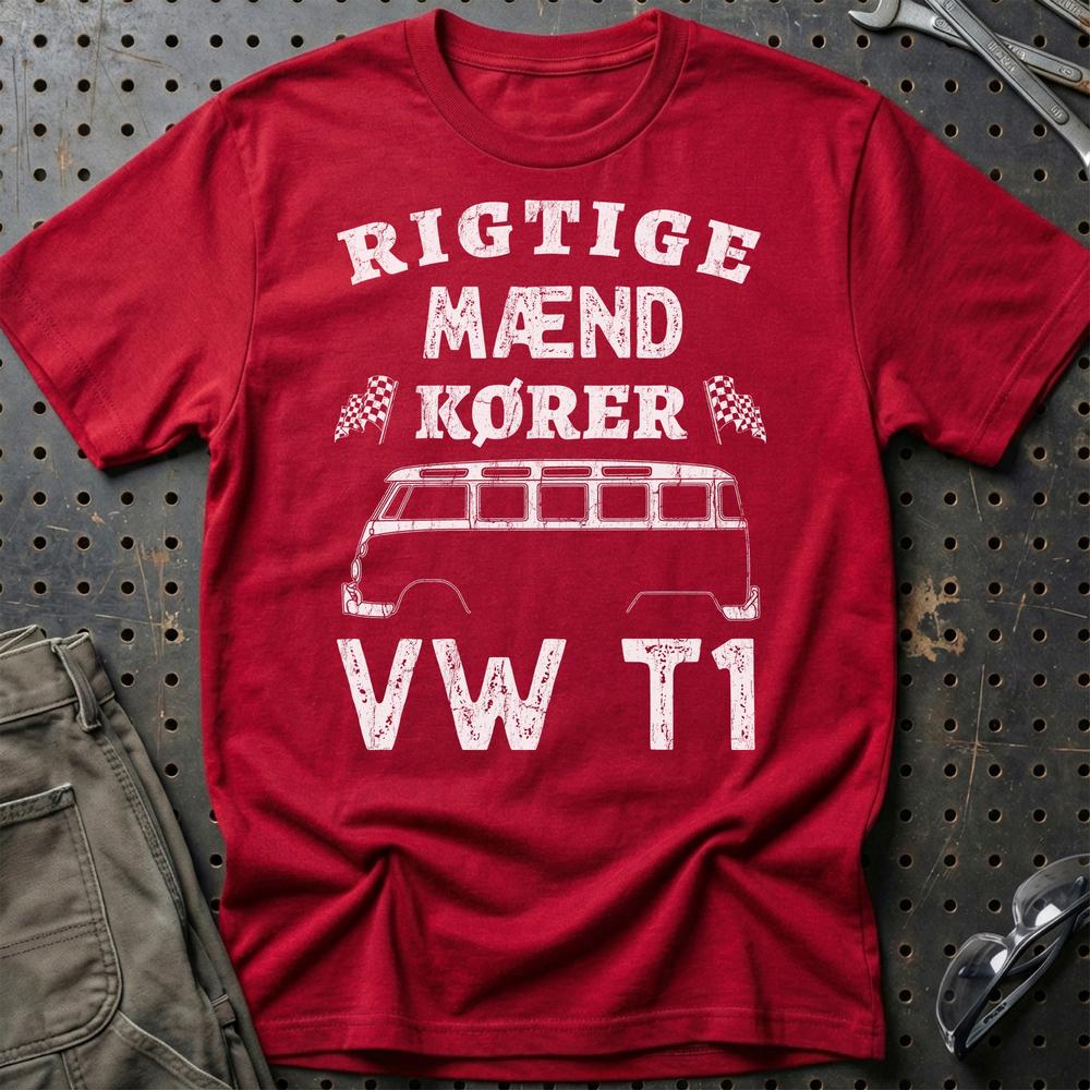 Volkswagen VW Rigtige Mænd Kører VW T1 T-Shirt-Beklædning-VW-Rød-S-Garage Culture Shop- garage - man cave - merchandise