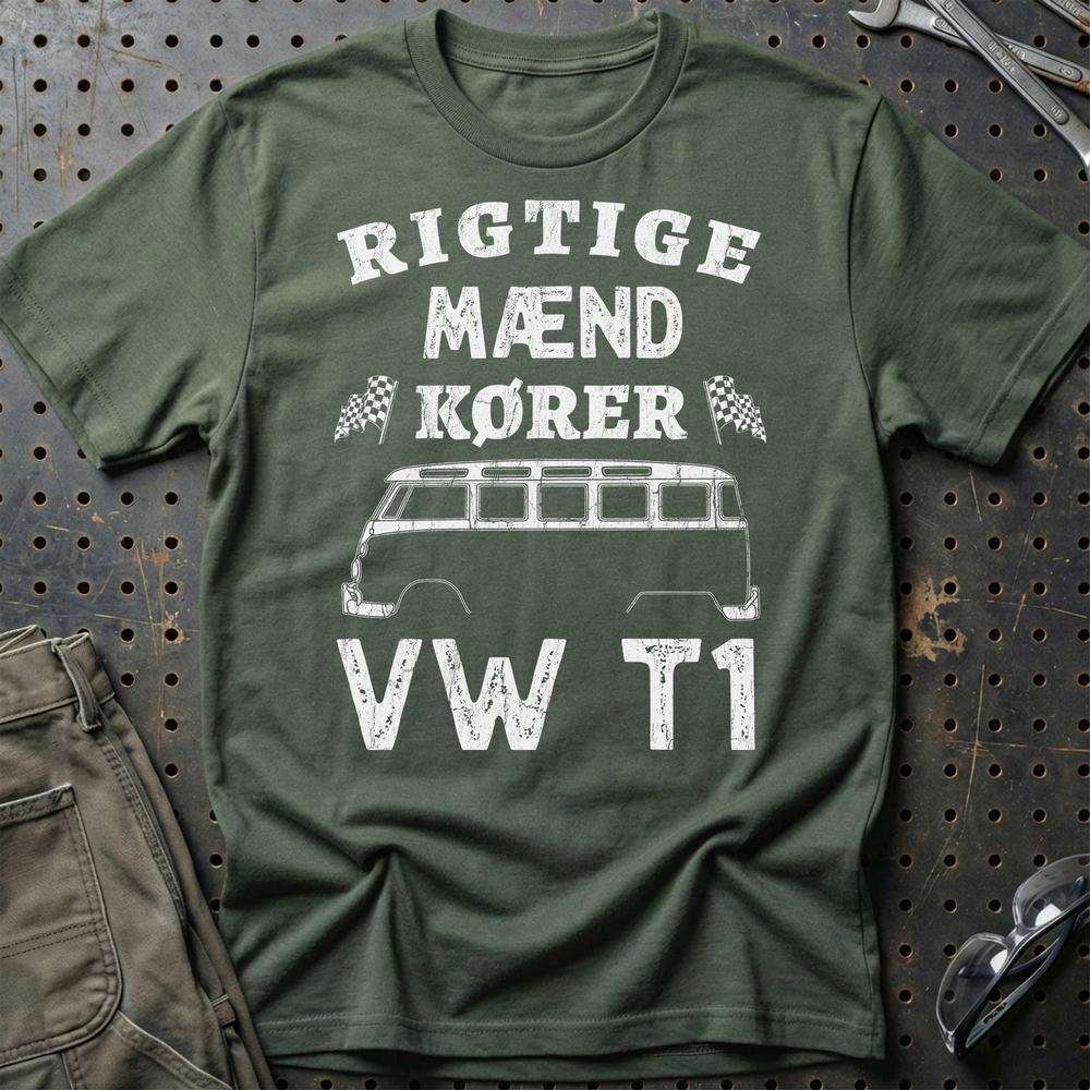 Volkswagen VW Rigtige Mænd Kører VW T1 T-Shirt-Beklædning-VW-Grøn Militær-S-Garage Culture Shop- garage - man cave - merchandise