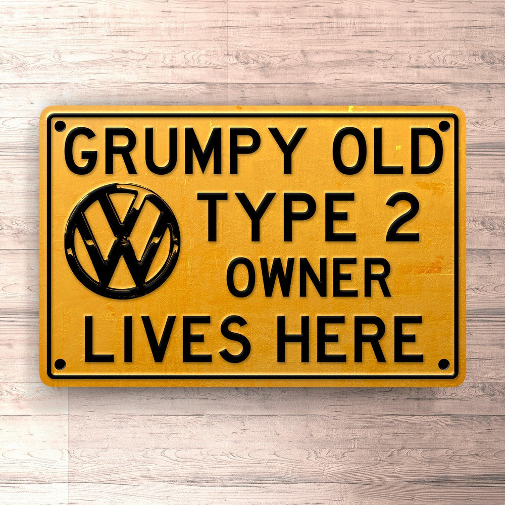 Volkswagen VW Type 2 Grumpy Old VW Type 2 Owner Lives Here Skilte, Musemåtte, Dørmåtte-Skilte-VW-Garage Culture Shop- garage - man cave - merchandise