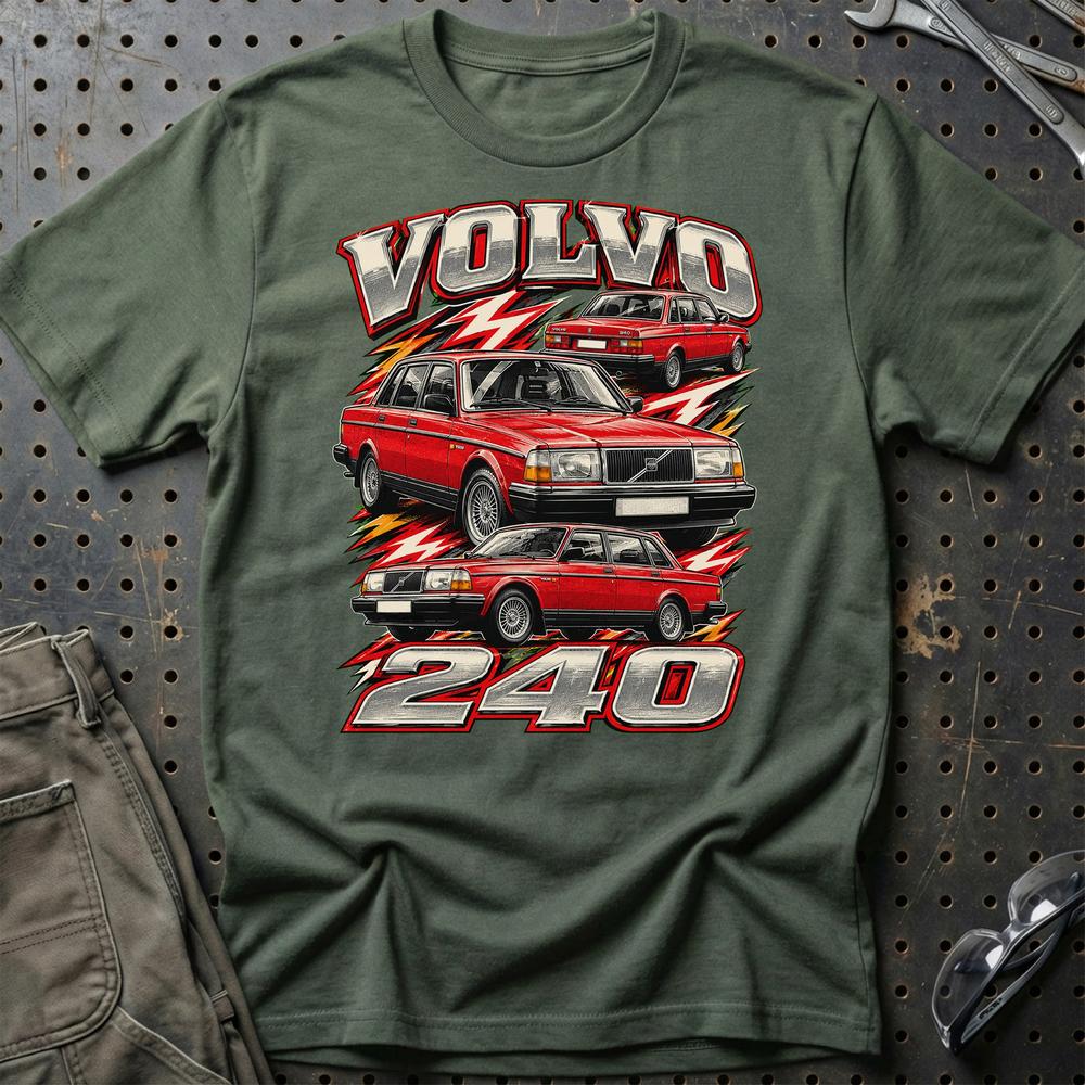 Volvo 240 T-Shirt-Beklædning-Volvo-Grøn Militær-S-Garage Culture Shop- garage - man cave - merchandise