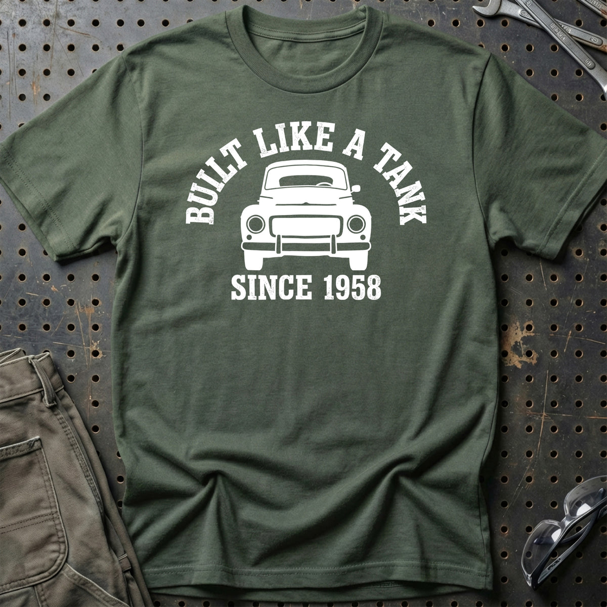 
Volvo 544 built Like A Tank T-Shirt – Grøn Militær