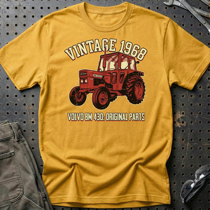Volvo BM 430 Vintage 1968 - Unisex T-Shirt-Beklædning-Volvo BM-Guld-S-Garage Culture Shop- garage - man cave - merchandise