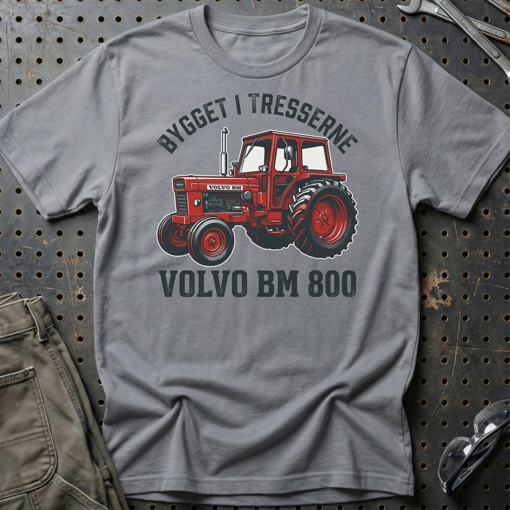 Volvo BM 800 - Bygget i Tresserne T-Shirt-Beklædning-Volvo BM-Grå Sport-S-Garage Culture Shop- garage - man cave - merchandise
