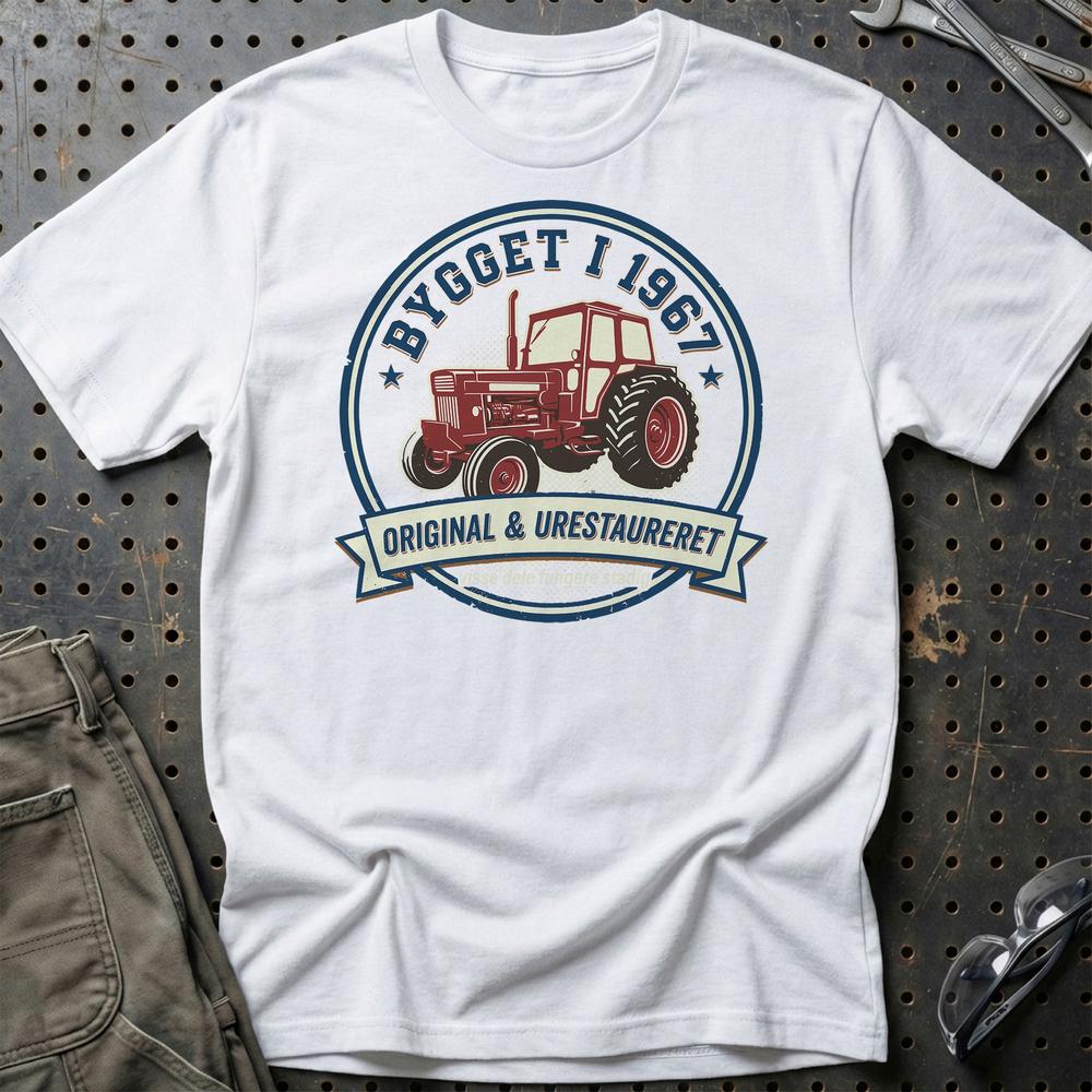 Volvo BM 800 - Visse Dele Fungerer Stadig T-Shirt-Beklædning-Volvo BM-Hvid-S-Garage Culture Shop- garage - man cave - merchandise