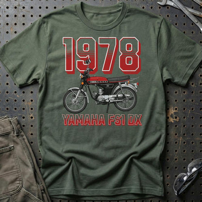 Yamaha FS1 DX 1978 - Unisex T-Shirt-Beklædning-Yamaha-Grøn Militær-S-Garage Culture Shop- garage - man cave - merchandise