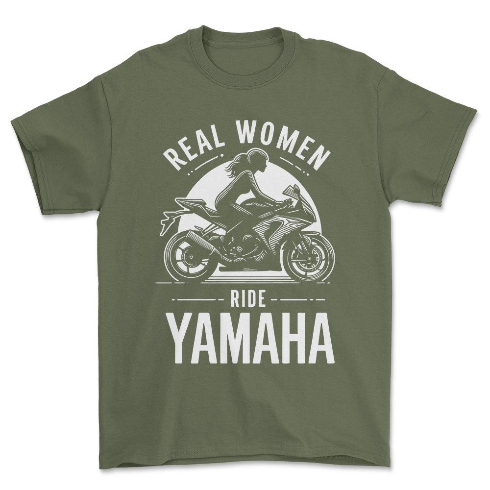 Yamaha Real Women Ride Yamaha - Unisex T-Shirt , Bomuld-Beklædning-Yamaha-Grøn Militær-S-Forside-Garage Culture Shop- garage - man cave - merchandise