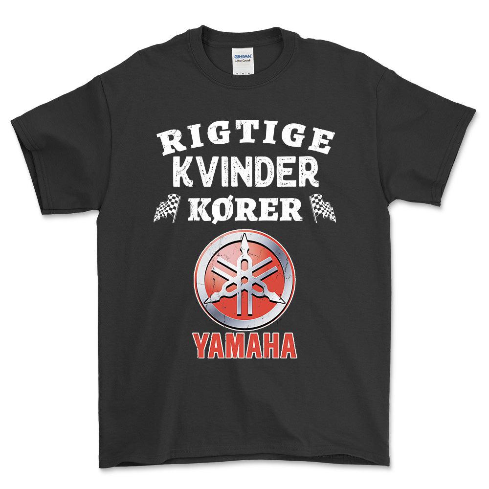 Yamaha Rigtige Kvinder Kører - Unisex T-Shirt , Bomuld-Beklædning-Yamaha-Sort-S-Forside-Garage Culture Shop- garage - man cave - merchandise