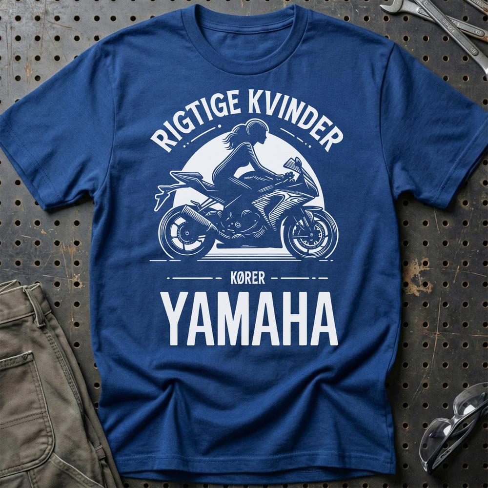 Yamaha Rigtige Kvinder Kører Yamaha - Unisex T-Shirt , Bomuld-Beklædning-Yamaha-Blå Royal-S-Garage Culture Shop- garage - man cave - merchandise