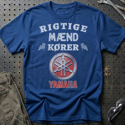 Yamaha Rigtige Mænd Kører - Unisex T-Shirt , Bomuld-Beklædning-Yamaha-Blå Royal-S-Garage Culture Shop- garage - man cave - merchandise