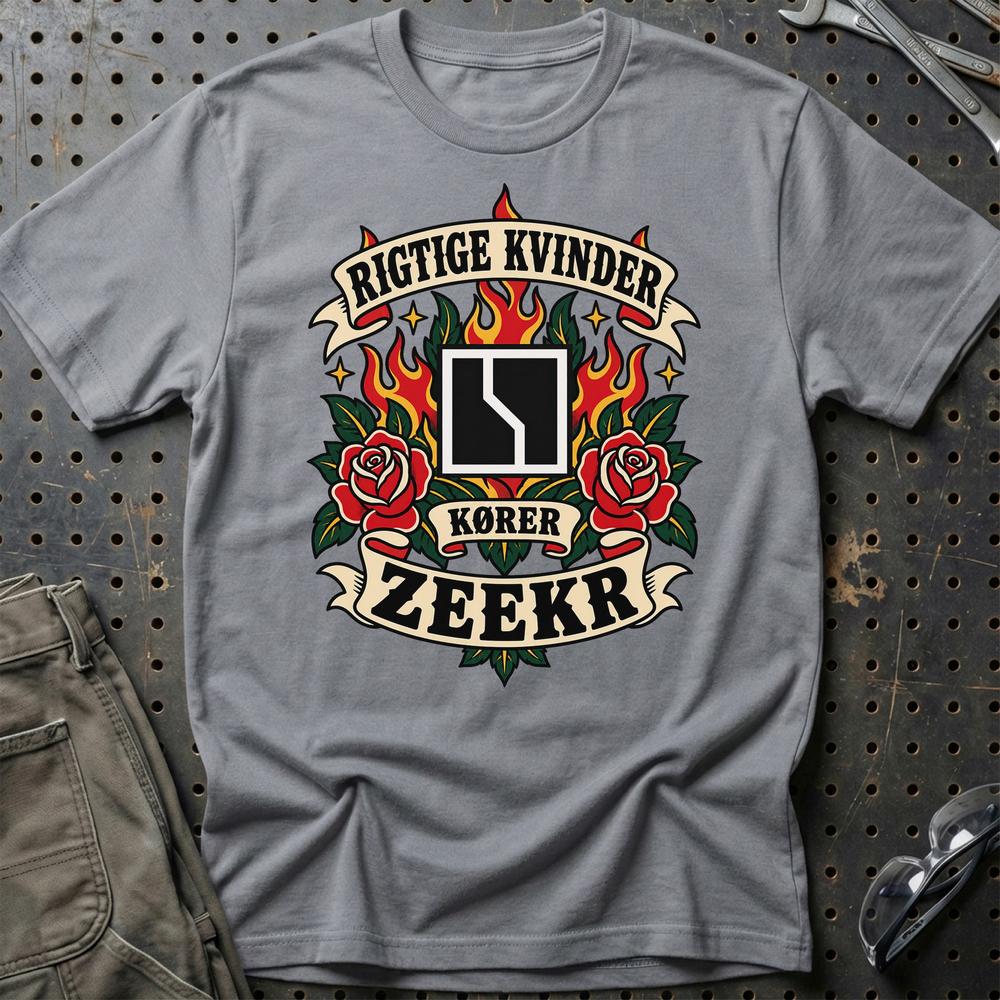Zeekr Rigtige Kvinder Kører – Roser og Flammer T-Shirt-Beklædning-Zeekr-Grå Sport-S-Garage Culture Shop- garage - man cave - merchandise