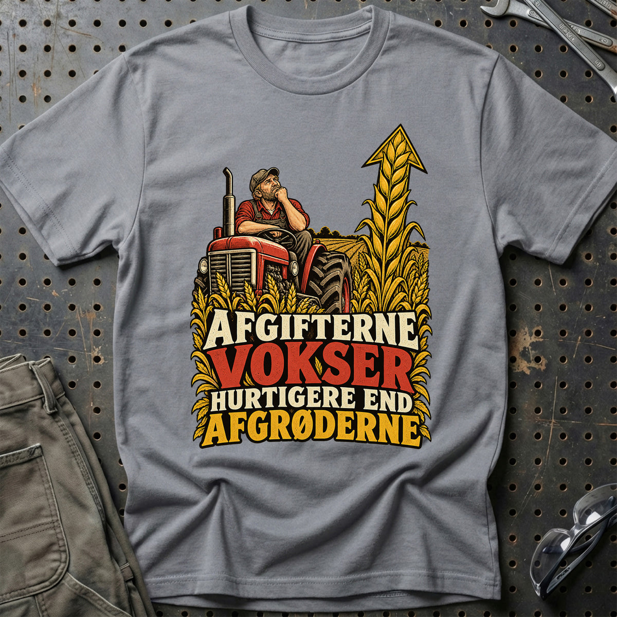 
Afgifterne vokser hurtigere end afgrøderne – Illustration – Unisex T-Shirt – Grå Sport