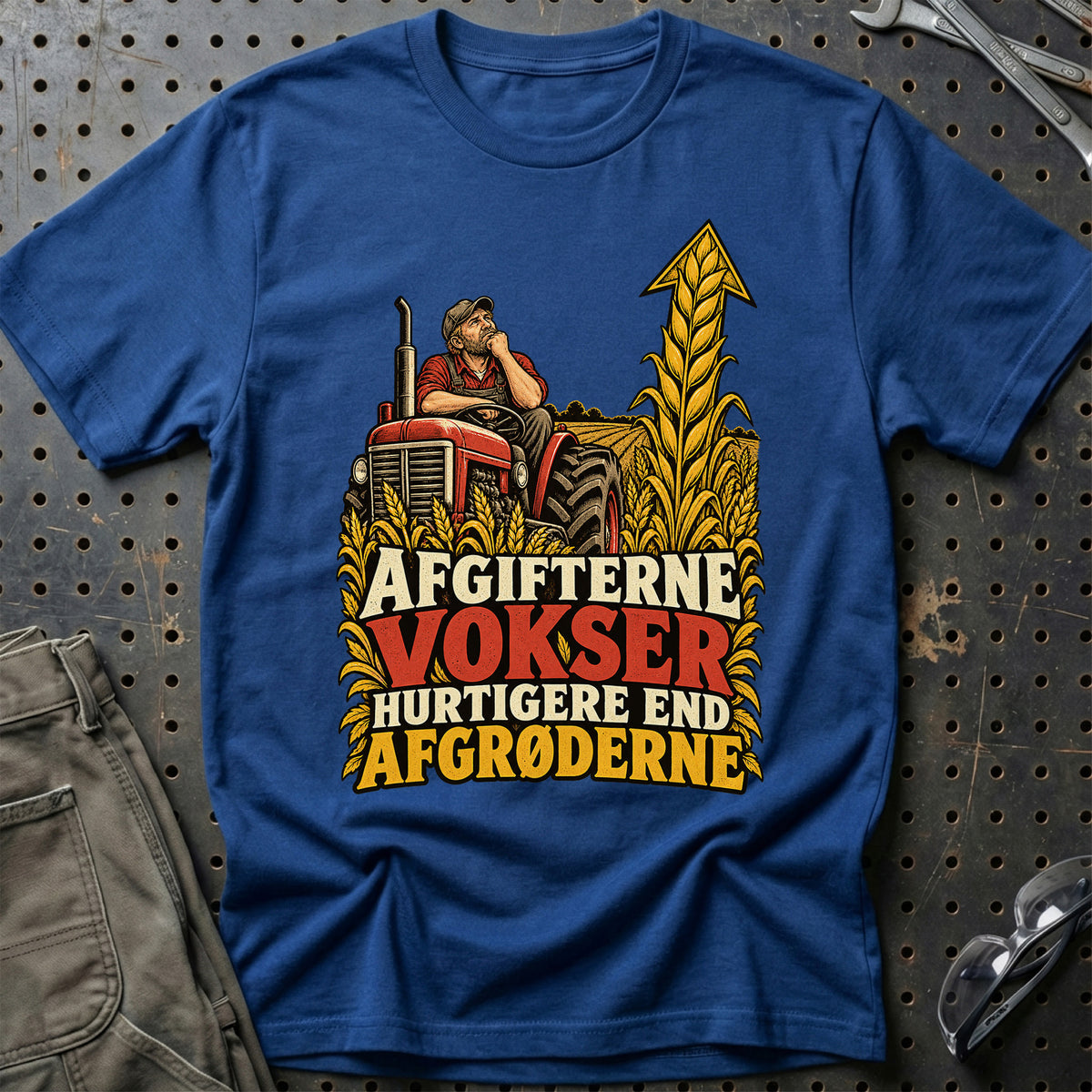 
Afgifterne vokser hurtigere end afgrøderne – Illustration – Unisex T-Shirt – Blå Royal
