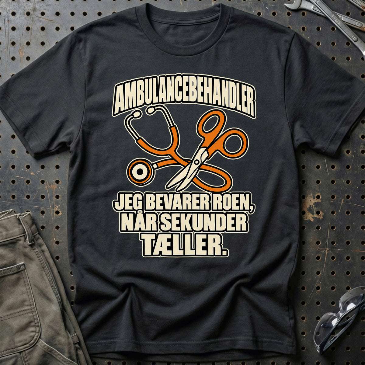 Ambulancebehandler – Jeg Bevarer Roen, Når Sekunder Tæller T-Shirt – Sort