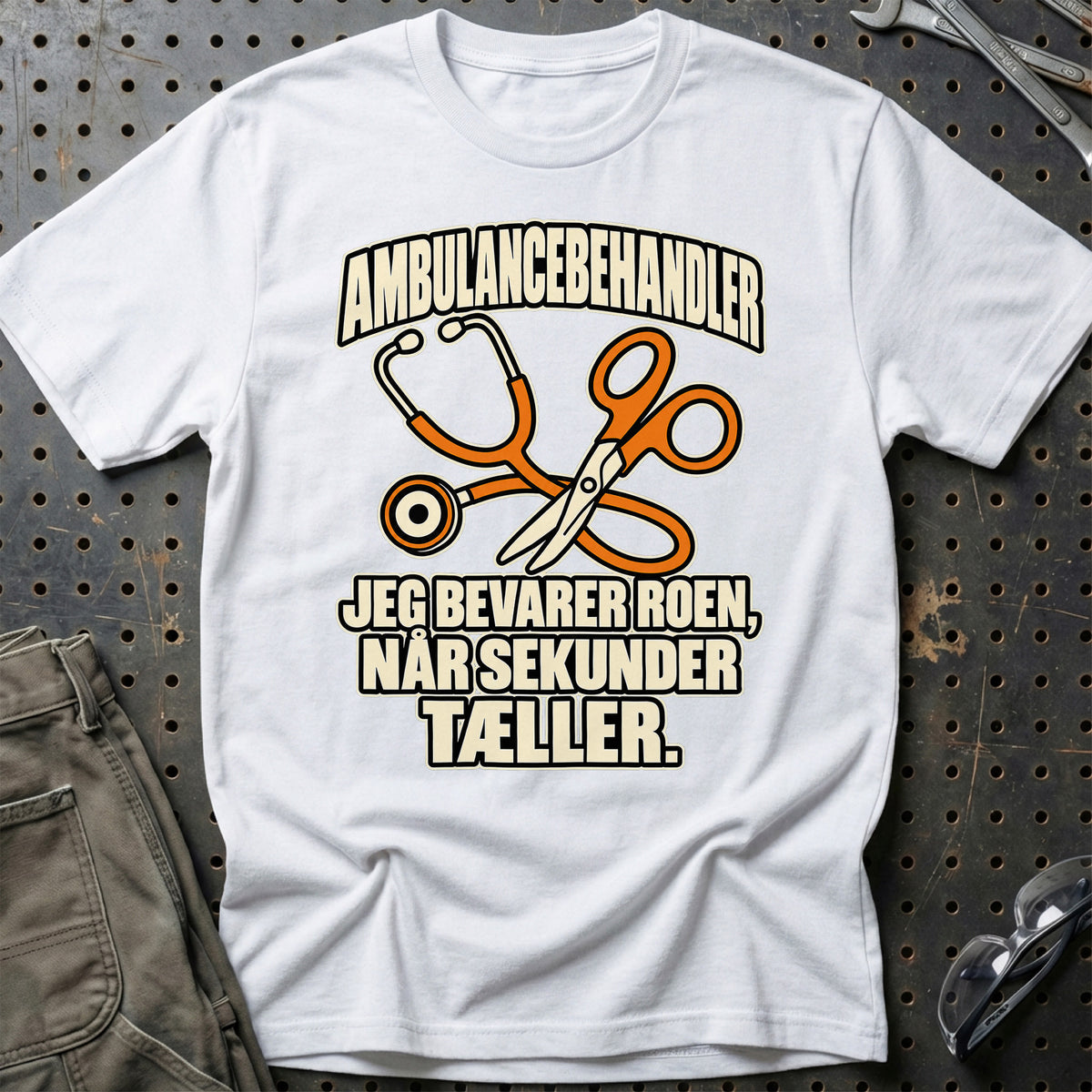 Ambulancebehandler – Jeg Bevarer Roen, Når Sekunder Tæller T-Shirt – Hvid