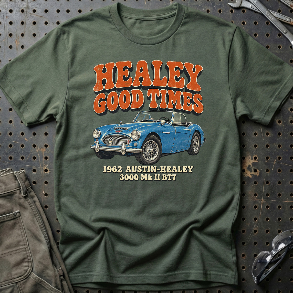 
Austin-Healey 3000 Mk II BT7 1962 – Healey Good Times T-Shirt – Grøn Militær