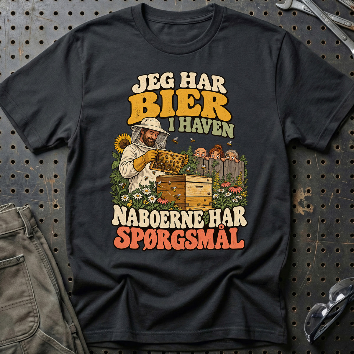 
Biavler – Jeg har bier i haven naboerne har spørgsmål – Unisex T-Shirt med tryk foran, farve: Sort