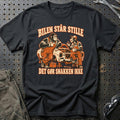 Bilen står stille – Det gør snakken ikke T-Shirt – Sort